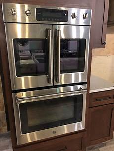 Commercial Oven