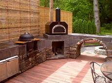 Heating Pipe And Stone -Based Deck Oven