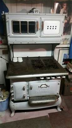 Majolica Double Oven Cookstoves With Bucket